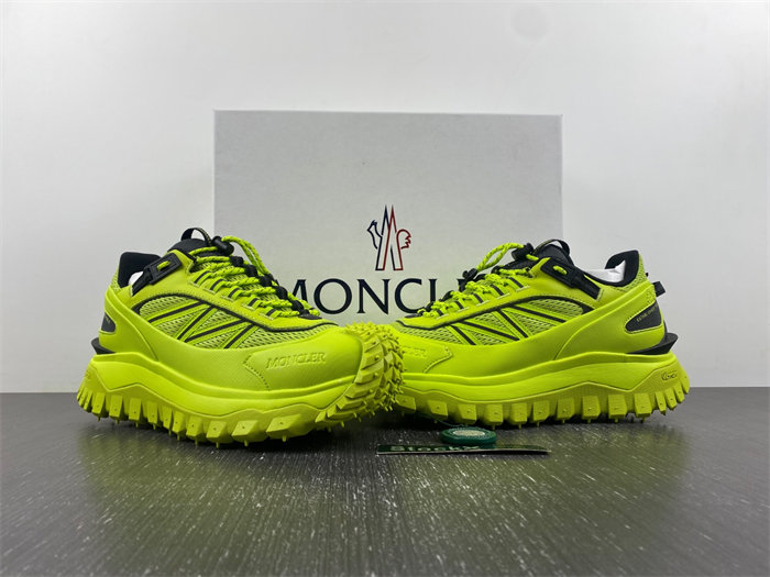 Moncler Trailgrip Fluo Yellow I109A4M00260M2670N11