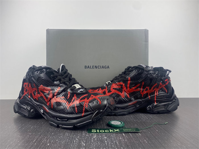 BALENCIAGA -Runner Black Red