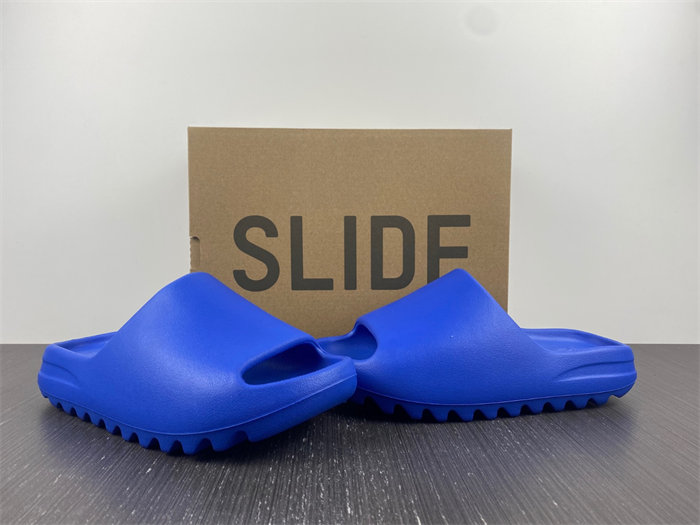 adidas Yeezy Slide Azure ID4133