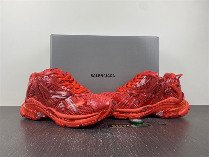 Balenciaga Runner Red 677403 W3RB1 6000